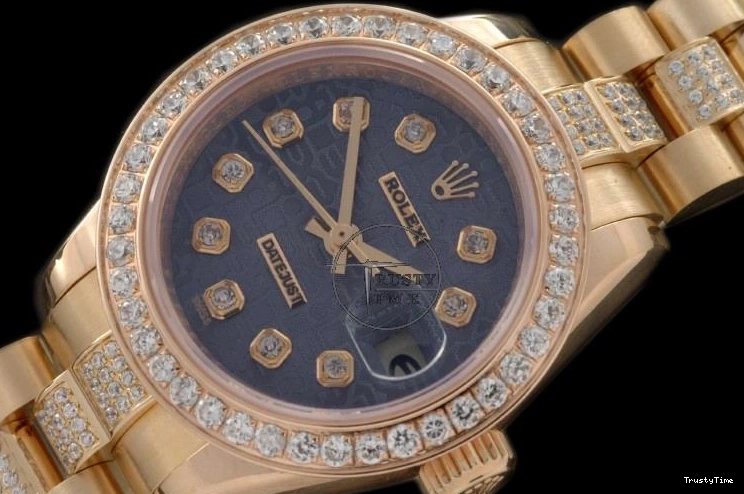 0208 TechFriendly RDJLD0086 – FG 801